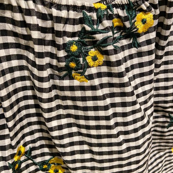 Free Generation Los Angeles Embroidered Gingham Off-Shoulder Top, Size Small - Picture 4 of 4